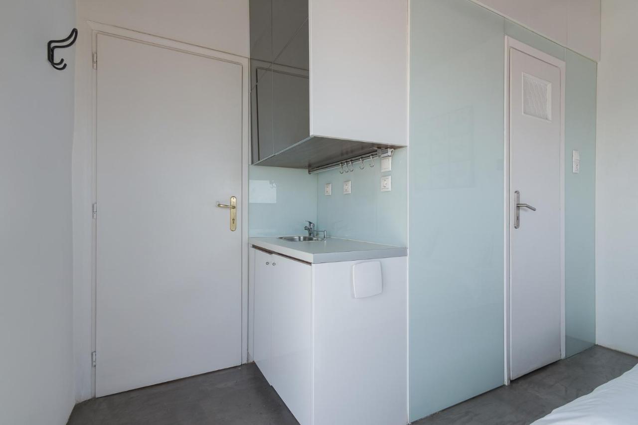 Apartment With Terrace In Piraeus Exterior photo